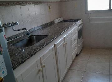 Departamento · 63m² · 3 Ambientes · Venta Depto - San Nicolas Centro - 2 Dorm, Reciclado