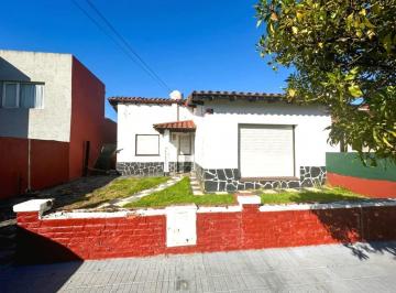 Casa · 1 Dormitorio · Casa Venta 2 Ambientes con Jardin Faro Norte