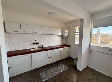 Departamento · 60m² · 3 Ambientes · Alquiler Apartamento 2 Dorm. en Inve Pando