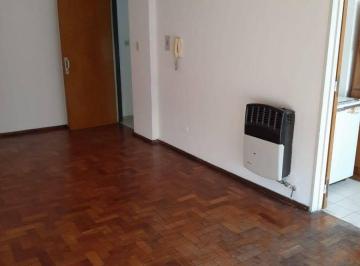 Departamento de 8 ambientes, Córdoba · Nueva Cordoba /externo/gran Living Comedor/dormitrios de 4 X3 / Excelente Ubicacion