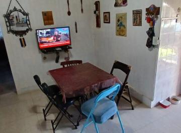 Casa de 4 ambientes, Mar del Plata · En Venta. Casa Principal de Cuatro Ambientes Más Monoambiente Independiente - Barrio Félix U. Camet.