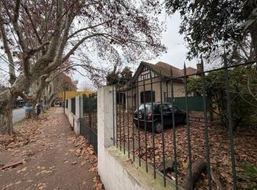 Terreno , Almirante Brown · Casa Estilo Inglés Sobre Gran Terreno Ideal Para Desarrollo Inmobiliario.