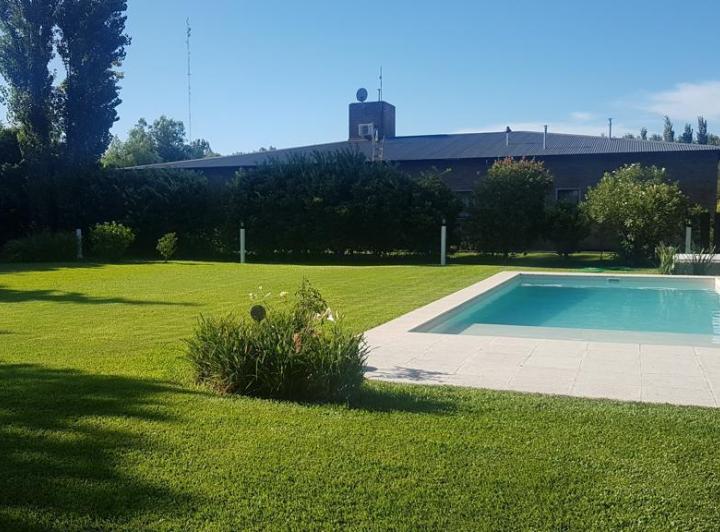 Casa · 167m² · 5 Ambientes · 2 Cocheras