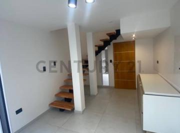 Casa · 66m² · 3 Ambientes · 1 Cochera · Duplex a Estrenar en Luzuriaga, Perfecto Para Inversiones!