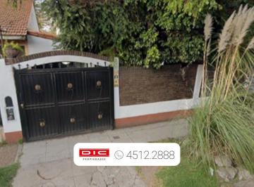 Casa · 243m² · 6 Ambientes · Casa en Martinez