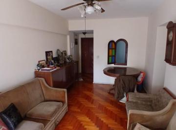Departamento · 4 Ambientes · Departamento en Caballito