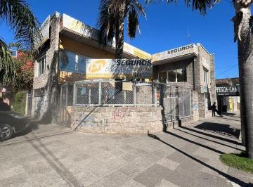 Local comercial · 147m² · 5 Ambientes · 2 Cocheras · Local en Venta en Ruta 202 y Buschiazzo