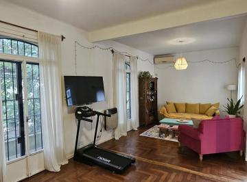 Departamento · 52m² · 3 Ambientes · Plaza 3200 - PH con Terraza.