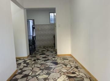 PH · 65m² · 3 Ambientes · PH Tipo Casa con Entrada Independiente. y Terraza Propia