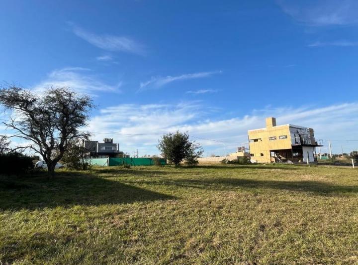 Terreno · 283m²