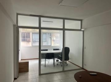 Oficina comercial de 2 ambientes, Tribunales · Excelente Oficina de 30 m² Al Frente
