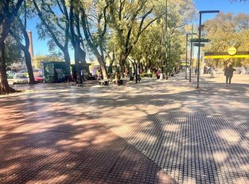PH · 104m² · 3 Ambientes · Venta PH a Refaccionar Frente Al Pque. Patricios