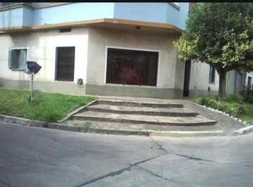PH · 94m² · 3 Ambientes · Venta PH Quilmes O. Apto Credito Acepta Permuta