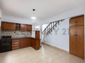 Oficina comercial · 80m² · 3 Ambientes · PH Tipo Casa 3 Ambientes con Cochera y Patio | Dos Plantas. Apto Crédito
