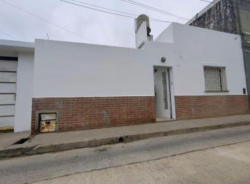Departamento de 1 ambiente, Córdoba · Alquiler de Casa en Pasaje Nores 1531 B° Pueyrredon