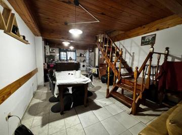 Casa · 180m² · 3 Ambientes · 1 Cochera · Venta de Casa en Villa Libertador