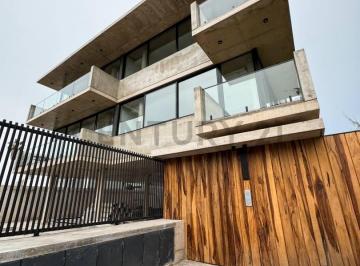 Departamento · 94m² · 2 Dormitorios · 1 Cochera · Departamento de 2 Dorm. en Alquiler City Bell