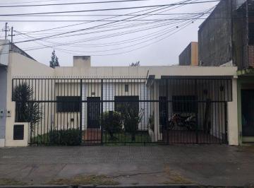 Casa de 4 ambientes, San Miguel de Tucumán · Casa de Dos Dorm. Bario Sur