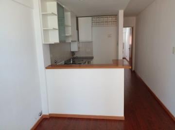 Departamento · 45m² · 2 Ambientes · Alquiler - Zeballos / Moreno - 1 Dorm