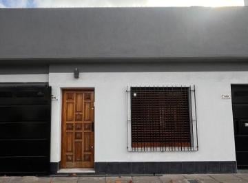 PH de 2 ambientes, Lanús · ¡Ph Al Frente en Alquiler! Unicamente Apto Profesional