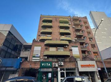 Departamento · 50m² · 2 Ambientes · Alquilo Departamento de 1 Dormitorio en San Lorenzo 237 Casi Esquina Chacabuco en Nueva Cordoba