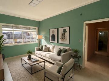 PH · 105m² · 4 Ambientes · Venta PH Reciclado 4 Ambientes con Patio - a m de Rivadavia - Muy Luminoso