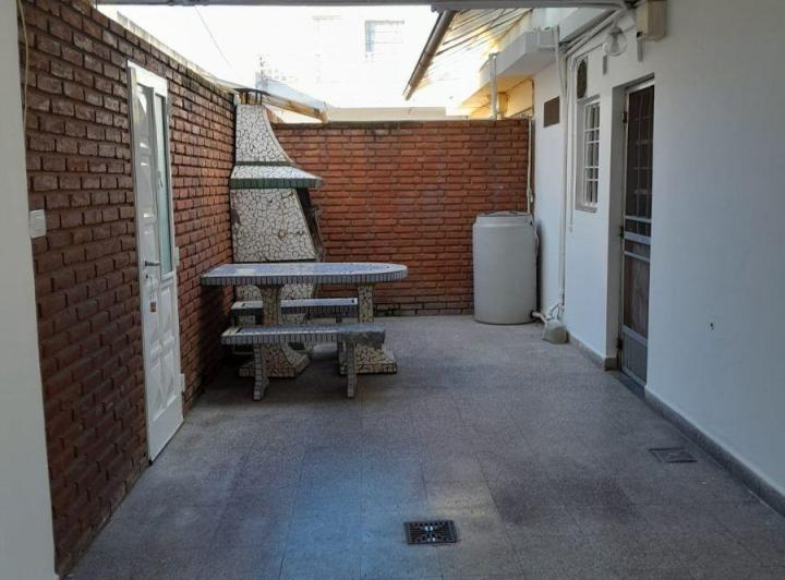 Casa · 100m² · 3 Ambientes · 1 Cochera