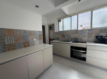 Departamento · 95m² · 4 Ambientes · Alquiler Departamento 4 Amb con Vista Al Mar