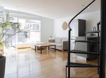 Departamento · 66m² · 2 Ambientes · Loft 2 Amb en 2 Plantas, Se Vende Amoblado, Super Luminoso