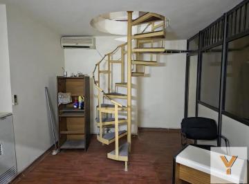 Cama náutica · 50m² · 3 Ambientes · Local en Alquiler - 1 Baño - 50 m - San Nicolás