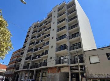 Departamento · 49m² · 2 Ambientes · 1 Cochera · Venta. 2 Ambientes. Zona Güemes