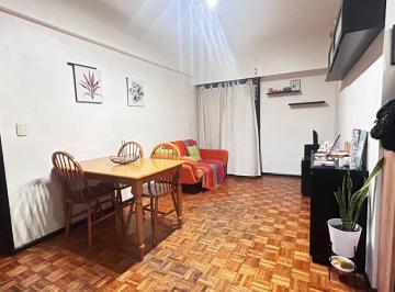 Departamento · 43m² · 3 Ambientes · 1 Cochera · Venta Departamento 3 Ambientes con Patio y Cochera