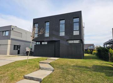 Casa de 5 ambientes, Escobar · Casa a Estrenar en Venta | Araucarias | Puertos del Lago