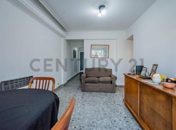 PH · 93m² · 4 Ambientes · Venta PH 4 Ambientes – Villa General Mitre – Sin Expensas