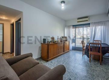 PH · 93m² · 4 Ambientes · Venta PH 4 Ambientes con Balcon – Villa General Mitre – Sin Expensas