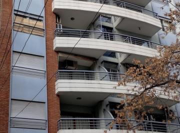 Departamento · 37m² · 2 Ambientes · 1 Cochera · 2 Amb con Balcon y Cochera Fija