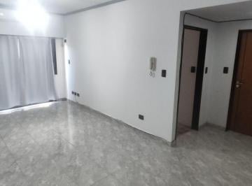 Departamento de 2 ambientes, La Matanza · Dpto de 2 Ambientes con Patio Propio y 2 Aires Acond.