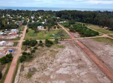 Foto1 · Terreno de 600 m² Financia Jardines de Pinares - Ultimo Lote