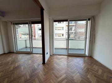 Departamento · 88m² · 4 Ambientes · 1 Cochera · 4 Ambientes Al Frente + Habitacion de Servicio + Espacio Guarda Coche Fijo + Baulera