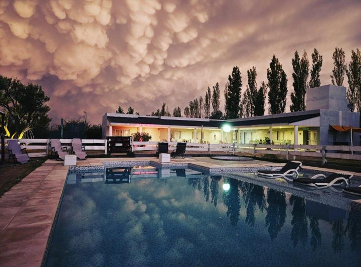 Hotel · 1100m²