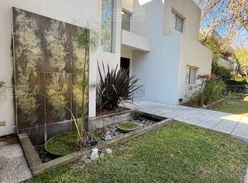 Casa de 8 ambientes, Pilar · Club de Campo Armenia. Barrio Privado. Casas en Venta. Pilar, G. B. a. Zona Norte