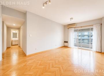 Departamento · 50m² · 3 Ambientes · 1 Cochera · Semipiso de 3 Ambientes con Balcón en Caballito Apto Credito