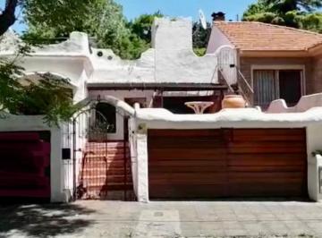 Casa · 420m² · 6 Ambientes · 1 Cochera · Casa en Venta Estilo Mediterrano Zona Residencial Tigre