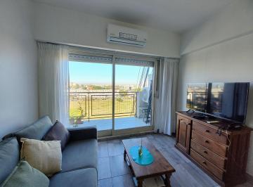 Departamento · 50m² · 3 Ambientes · Hermoso 3 Ambientes Refaccionado con Vista Abierta!