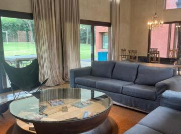 Casa de 8 ambientes, Villa Allende · Casa a La Venta en Barrio Cerrado La Herradura, Villa Allende