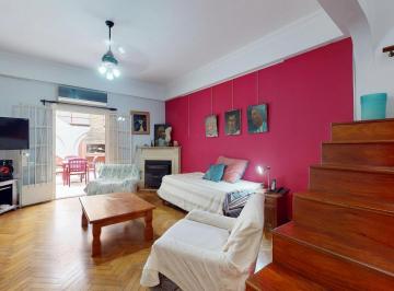PH · 167m² · 4 Ambientes · 1 Cochera · Venta - PH Estilo Casa 4 Ambientes con Cochera, Patio y Gran Terraza en Belgrano
