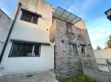 PH · 100m² · 4 Ambientes · 1 Cochera · Excelente Duplex 4 Ambientes, a Solo 5 Cuadras de La Estacion Padua Norte!