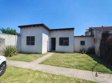 Casa · 79m² · 3 Ambientes · Venta Chalet a Terminar - Excelente Calidad Constructiva