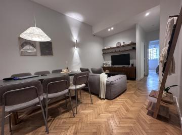 Living Comedor · Venta Departamento 3 Ambientes en Recoleta Reciclado