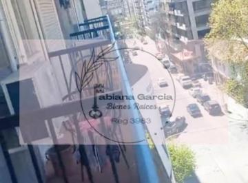 Departamento · 28m² · 1 Ambiente · Ambiente Amplio con Balcon a La Calle en Sexto Piso! Muy Luminoso!